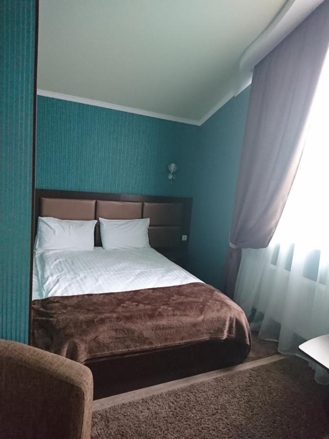 Mishel Plus Hotel Harkiv Exterior foto